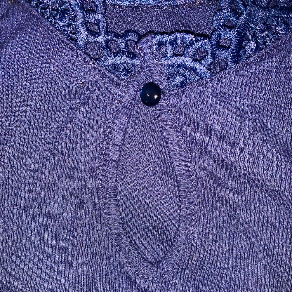 Blue Laced Long Sleeve Blouse - Picture 5 of 6